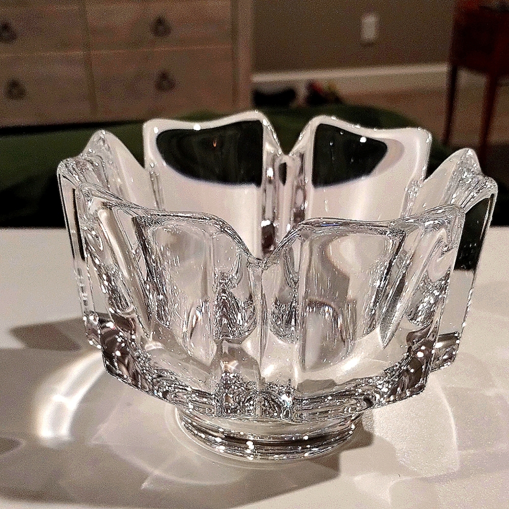 ORREFORS SWEDEN ART CRYSTAL CORONA LARS HELLSTEN CANDY DISH BOWL